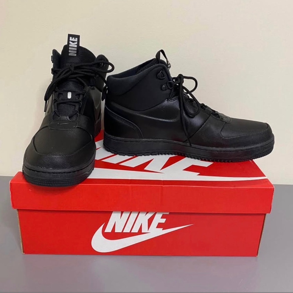 Nike Path WNTR Black Sneakers Men’s Size 12 New